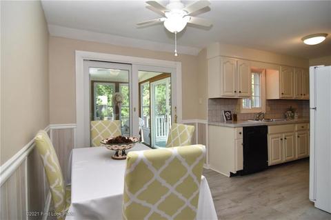 155 Rodney Rd, Warwick, RI 02889 photo 5