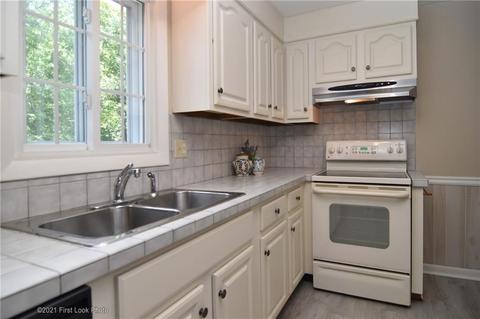 155 Rodney Rd, Warwick, RI 02889 photo 6
