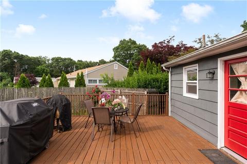 70 Sandro Dr, Warwick, RI 02886 photo 22