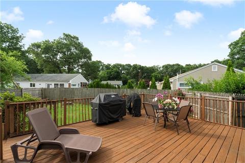 70 Sandro Dr, Warwick, RI 02886 photo 23
