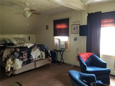 890 Park Ave, Woonsocket, RI 02895 photo 9