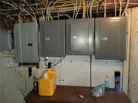 890 Park Ave, Woonsocket, RI 02895 photo 13