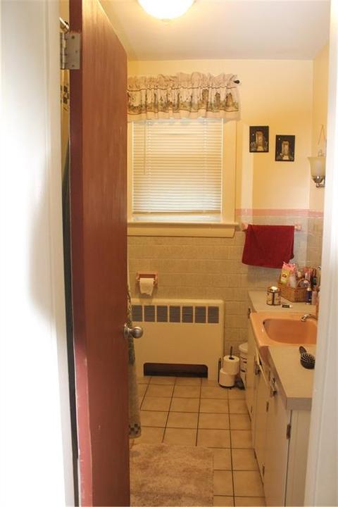 95 Park Ave, Woonsocket, RI 02895 photo 35