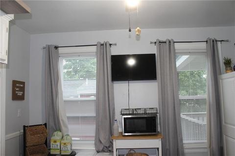 95 Park Ave, Woonsocket, RI 02895 photo 9