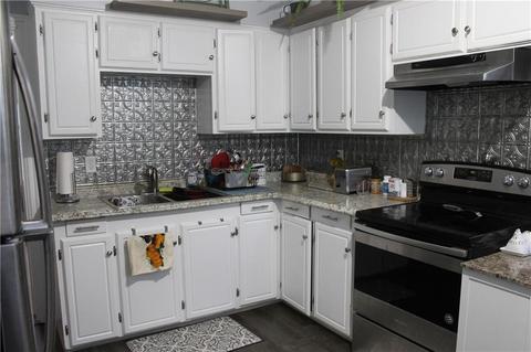 95 Park Ave, Woonsocket, RI 02895 photo 6