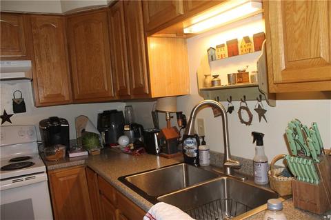 95 Park Ave, Woonsocket, RI 02895 photo 29
