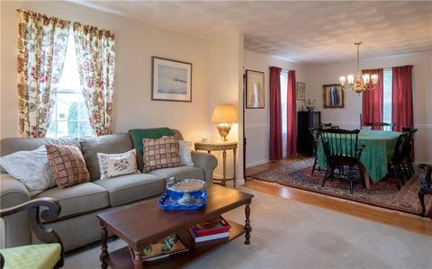 241 Compton View Dr, Middletown, RI 02842 photo 9