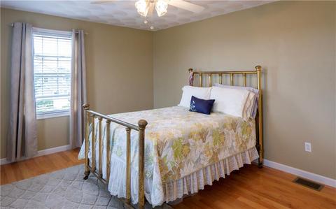 241 Compton View Dr, Middletown, RI 02842 photo 34