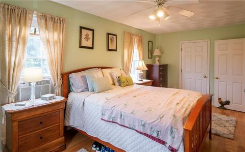 241 Compton View Dr, Middletown, RI 02842 photo 26