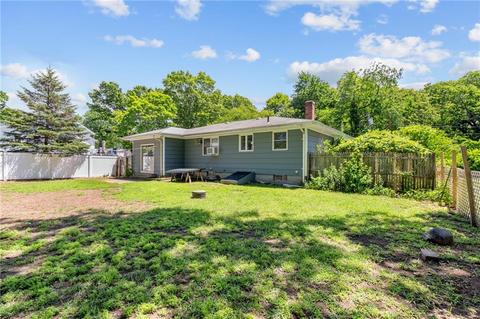 15 Fifth Ave, Warwick, RI 02888 photo 18