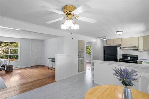 15 Fifth Ave, Warwick, RI 02888 photo 7