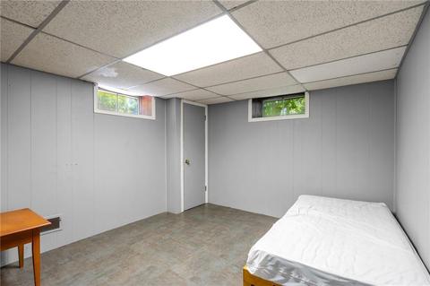 15 Fifth Ave, Warwick, RI 02888 photo 15