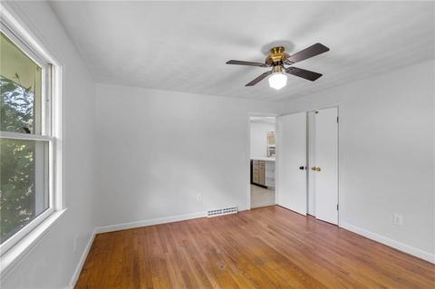 15 Fifth Ave, Warwick, RI 02888 photo 10