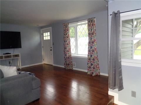 5 Monterey Rd, Warwick, RI 02889 photo 11