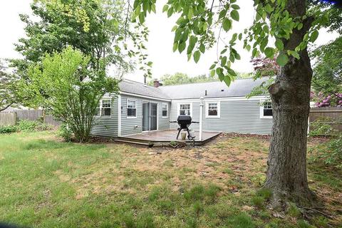 76 Aurora Dr, Warwick, RI 02889 photo 13
