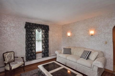 333 Robinson St, Woonsocket, RI 02895 photo 3