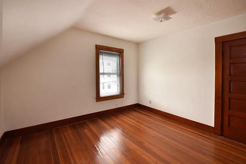 333 Robinson St, Woonsocket, RI 02895 photo 8