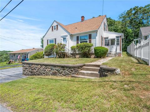 52 Bartlett St, Woonsocket, RI 02895 photo 1