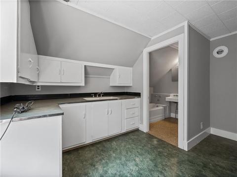 52 Bartlett St, Woonsocket, RI 02895 photo 17