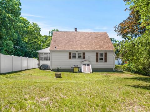 52 Bartlett St, Woonsocket, RI 02895 photo 24