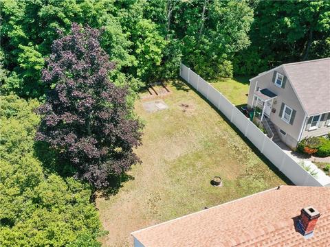 52 Bartlett St, Woonsocket, RI 02895 photo 31
