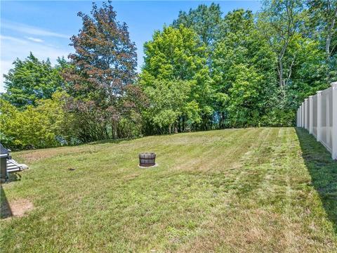 52 Bartlett St, Woonsocket, RI 02895 photo 25