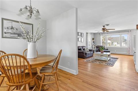 4 Quinlan Ct, Warwick, RI 02886 photo 5