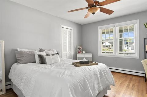 4 Quinlan Ct, Warwick, RI 02886 photo 10