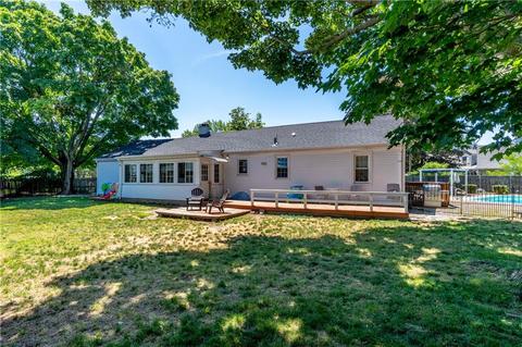 4 Quinlan Ct, Warwick, RI 02886 photo 19