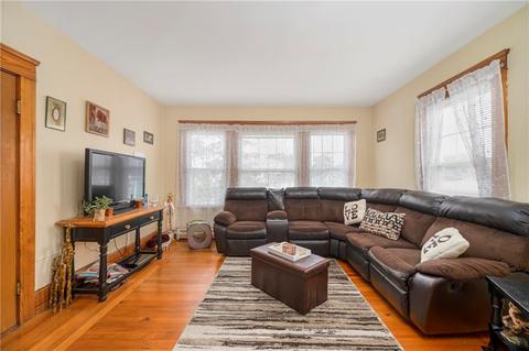 1041 Park Ave, Woonsocket, RI 02895 photo 16