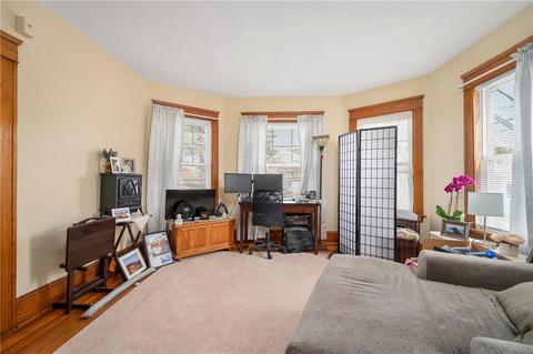 1041 Park Ave, Woonsocket, RI 02895 photo 5