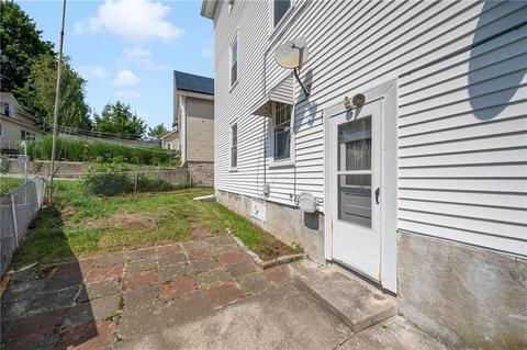 1041 Park Ave, Woonsocket, RI 02895 photo 28