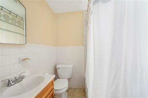 1041 Park Ave, Woonsocket, RI 02895 photo 7