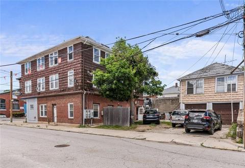 63 Hadwin St, Central Falls, RI 02863 photo 5