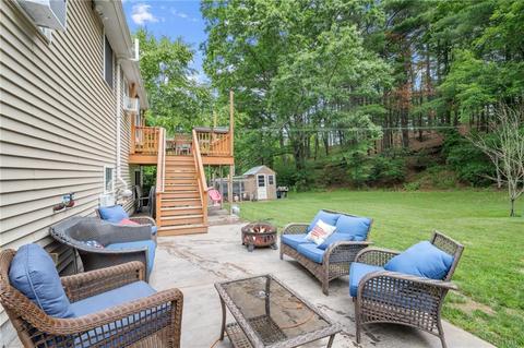 6 Lees Ln, Glocester, RI 02814 photo 18