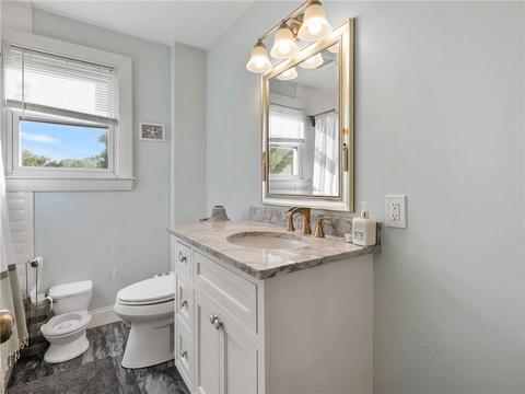 17 Baltimore Ave, Warren, RI 02885 photo 13