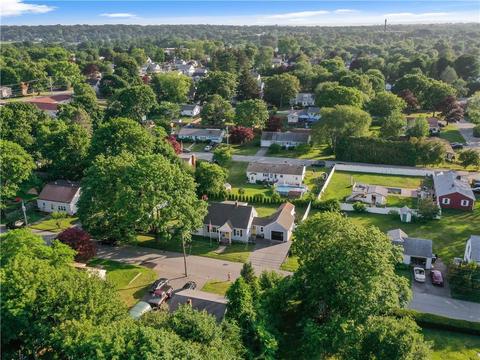 17 Baltimore Ave, Warren, RI 02885 photo 26
