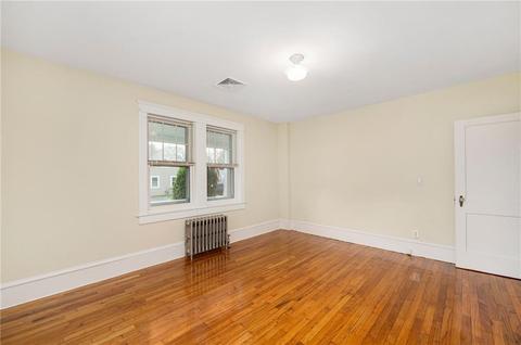 271 Palace Ave, Warwick, RI 02886 photo 16