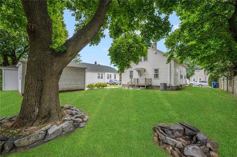 271 Palace Ave, Warwick, RI 02886 photo 4