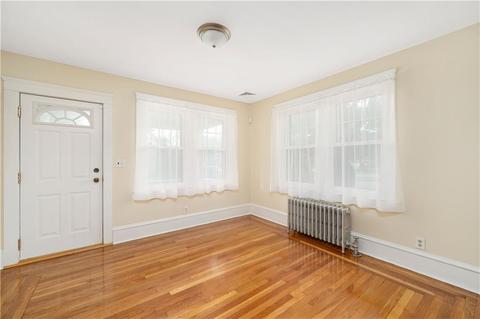 271 Palace Ave, Warwick, RI 02886 photo 6