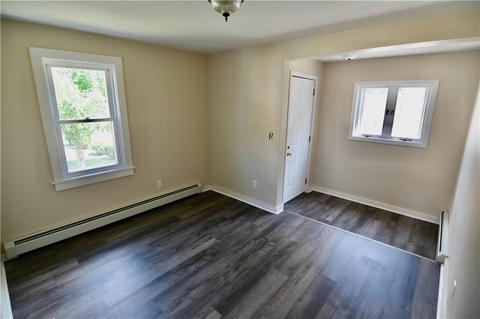 135 Seamans St, Woonsocket, RI 02895 photo 7