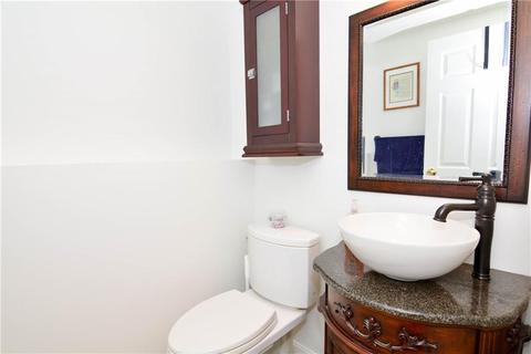 89 Glenbrook Rd, Warwick, RI 02889 photo 22