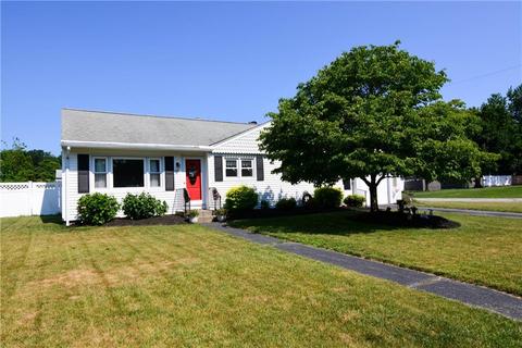 89 Glenbrook Rd, Warwick, RI 02889 photo 2