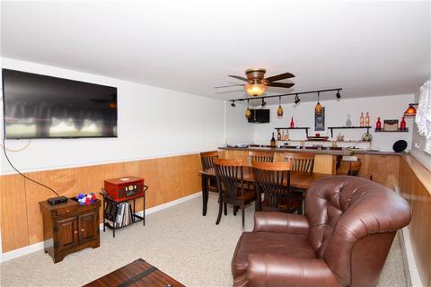 89 Glenbrook Rd, Warwick, RI 02889 photo 20
