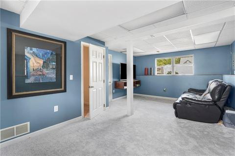 2000 W Shore Rd, Warwick, RI 02889 photo 19