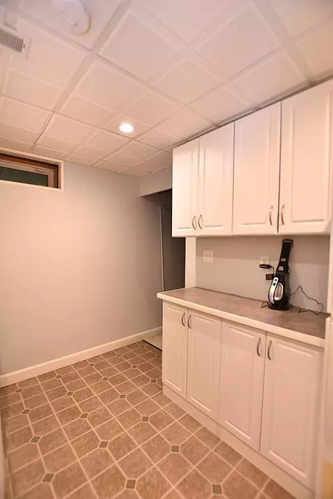 208 Castle Rocks Rd, Warwick, RI 02886 photo 12