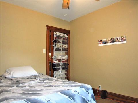 40 Monroe St, Woonsocket, RI 02895 photo 17