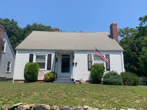 39 Link St, Warwick, RI 02886 photo 2