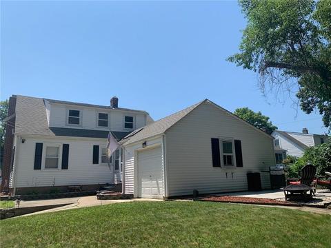 39 Link St, Warwick, RI 02886 photo 3
