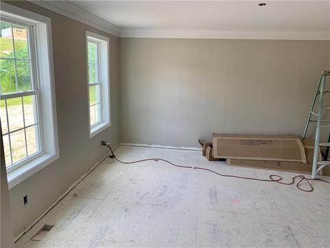 42 Pond View Ct, Glocester, RI 02814 photo 4